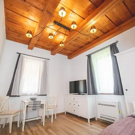Vitorlas Vendeghaz Appartement